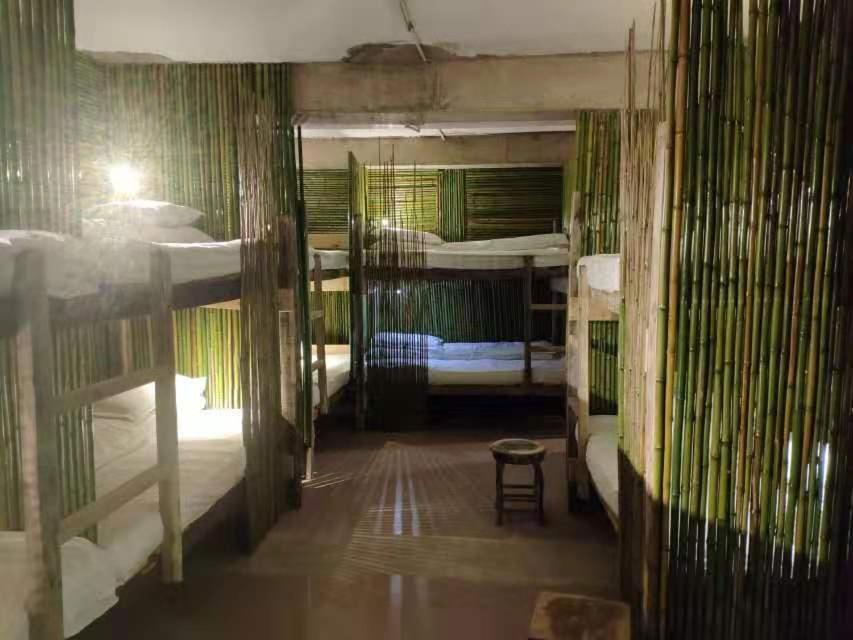 Green Hostel & Sunny Guesthouse Yuanyang  Bagian luar foto